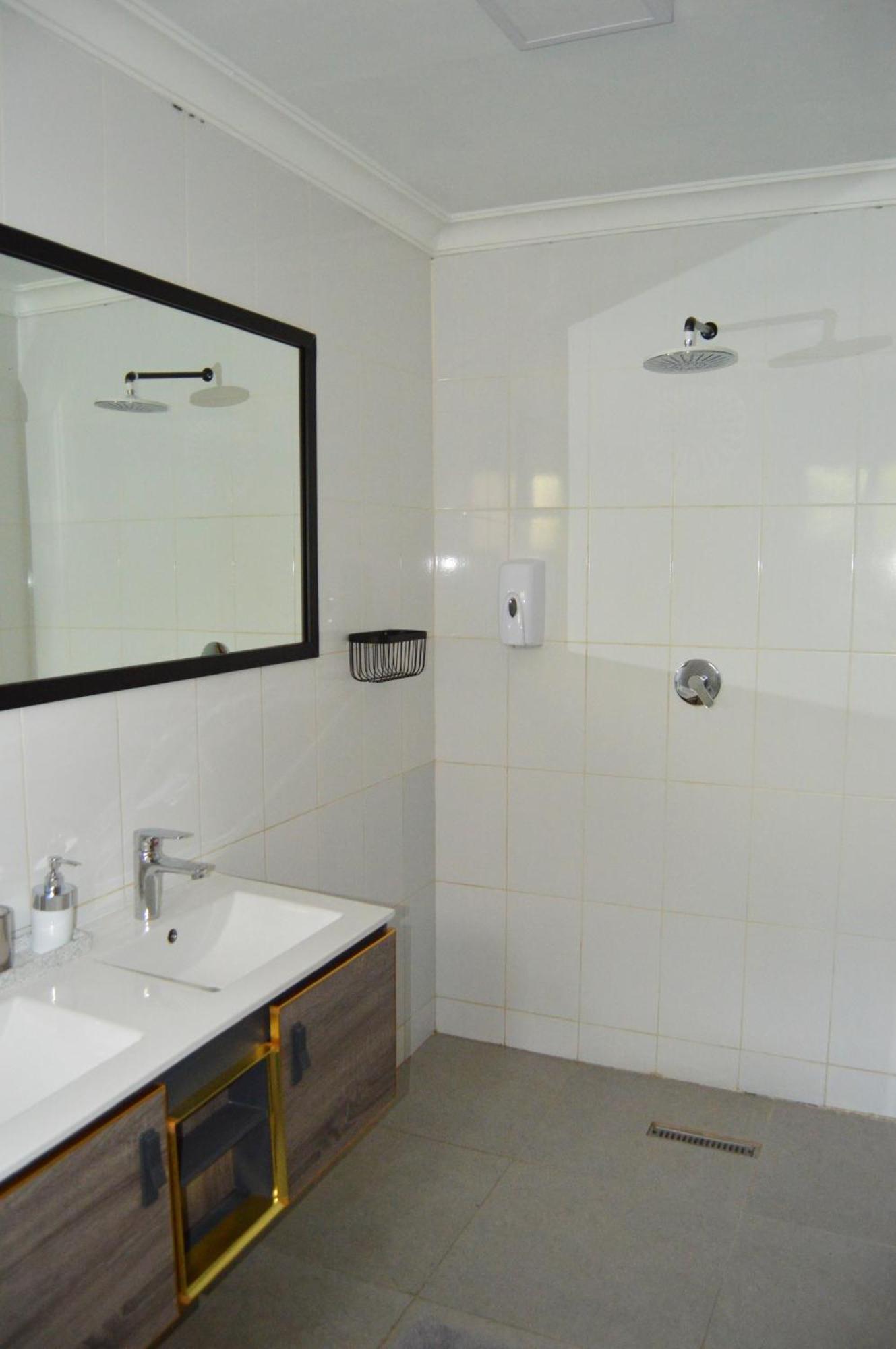 Bougainvilla Boutique Hotel & Restaurant Lubumbashi Kültér fotó